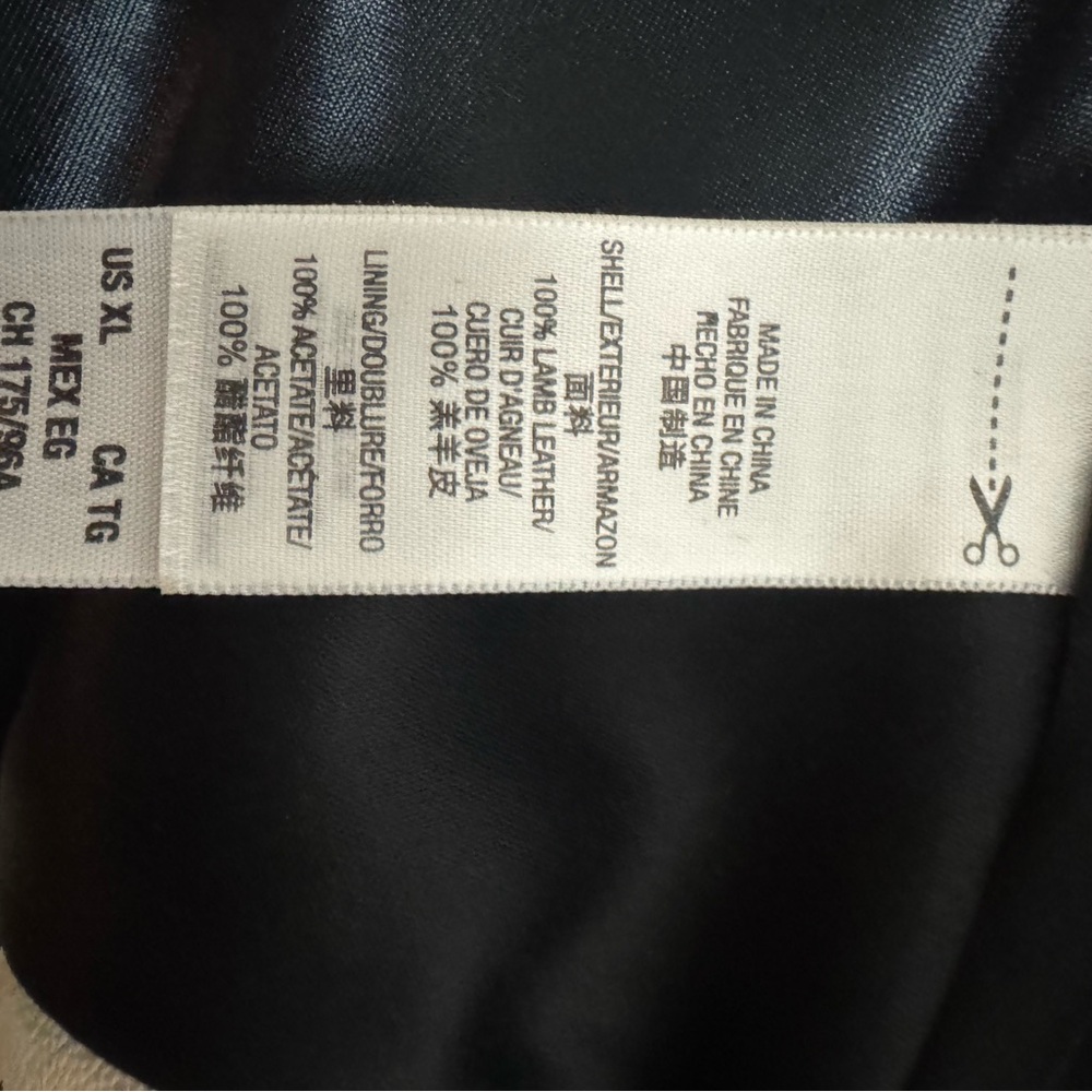 Vintage Y2K Juicy Couture “Covent Garden” Edgy Floral Leather Jacket - Picture 16 of 16